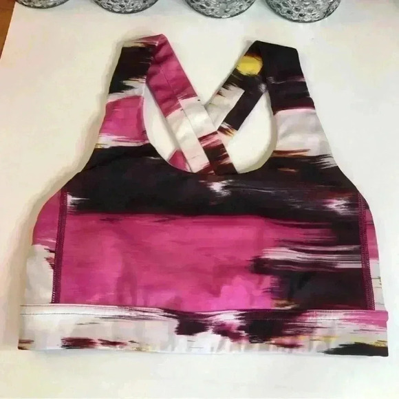 Lululemon lot of 2 sports Bra sz 4 - Picture 2 of 6